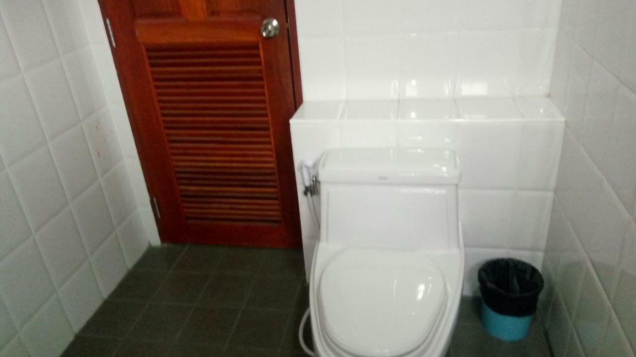 Room To Let Chiang Mai Exterior foto