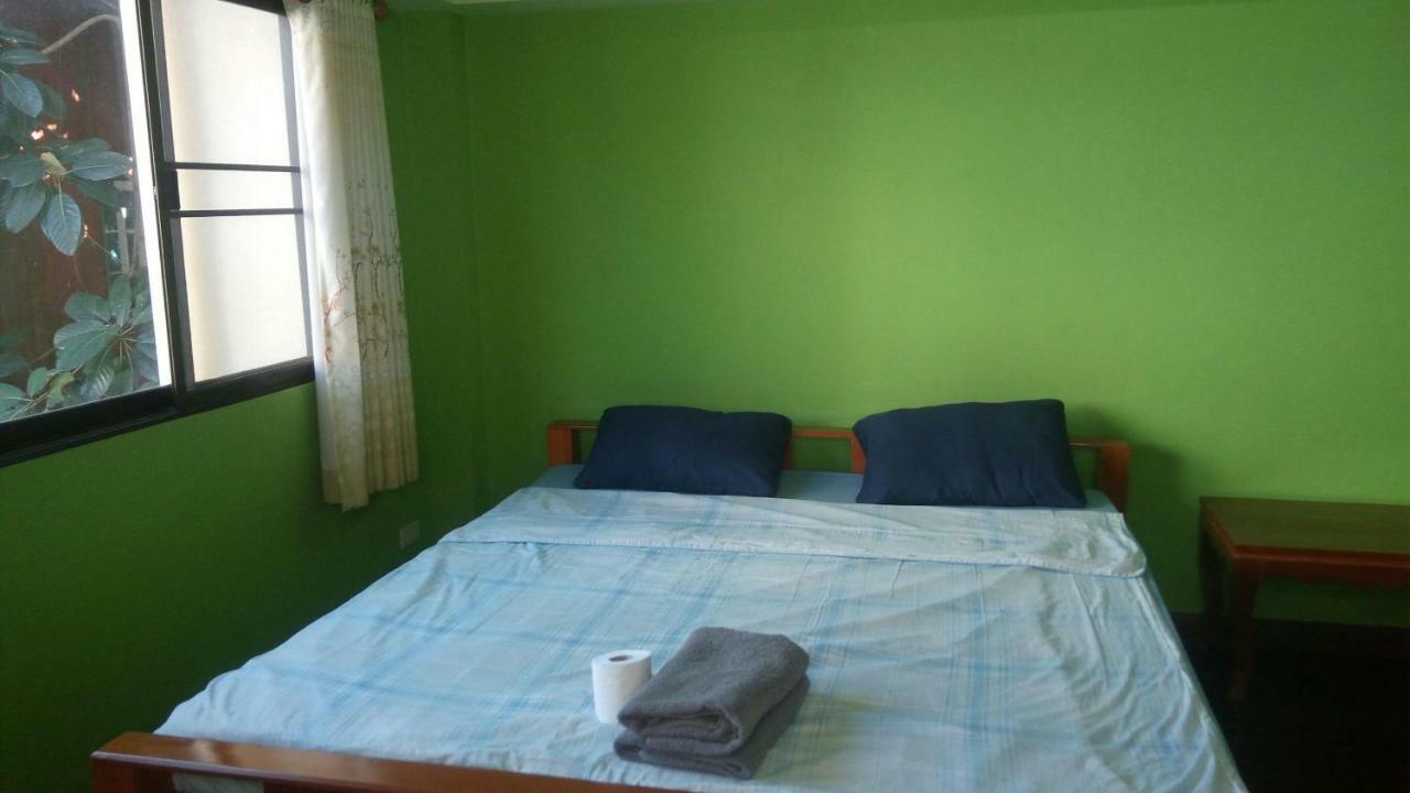 Room To Let Chiang Mai Exterior foto